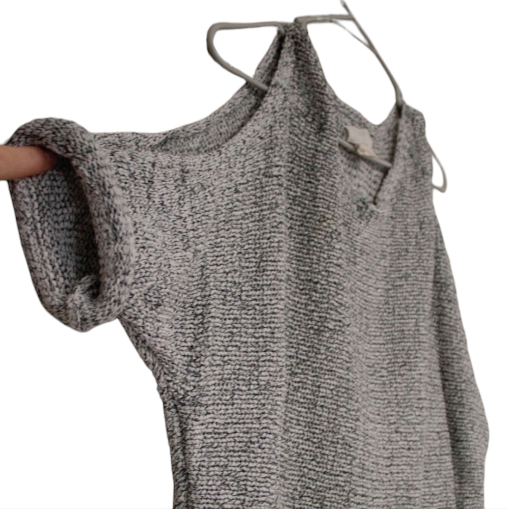 LOFT Gray Ribbed Knit Sweater